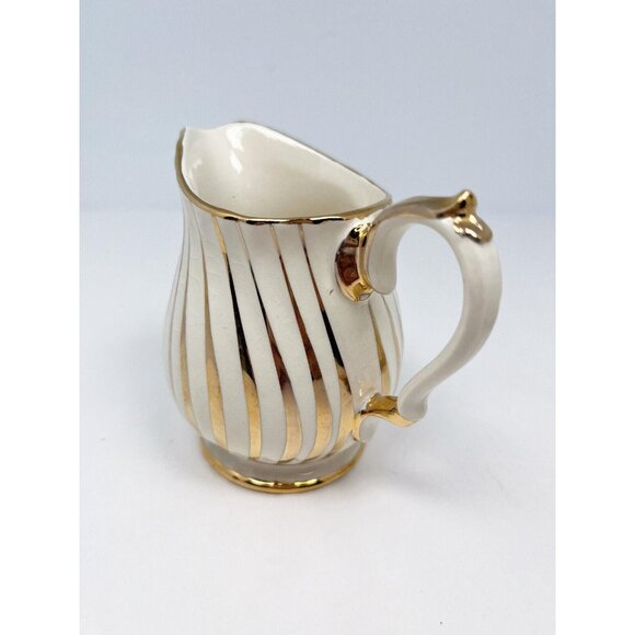Vintage Sadler cream and sugar set with gold swirl striping - Picture 3 of 7
